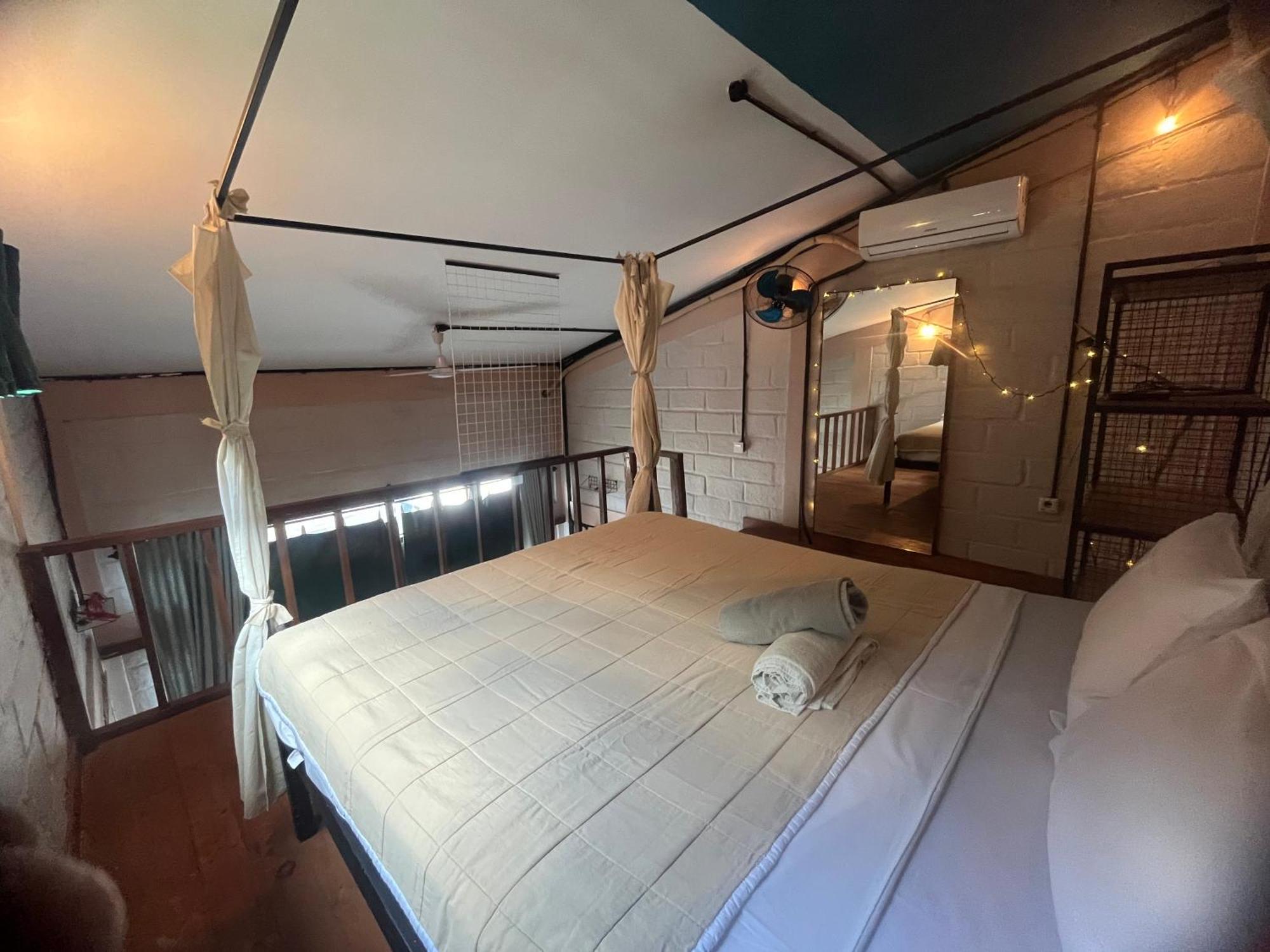Surf Loft With Private Kitchen And Shared Pool *