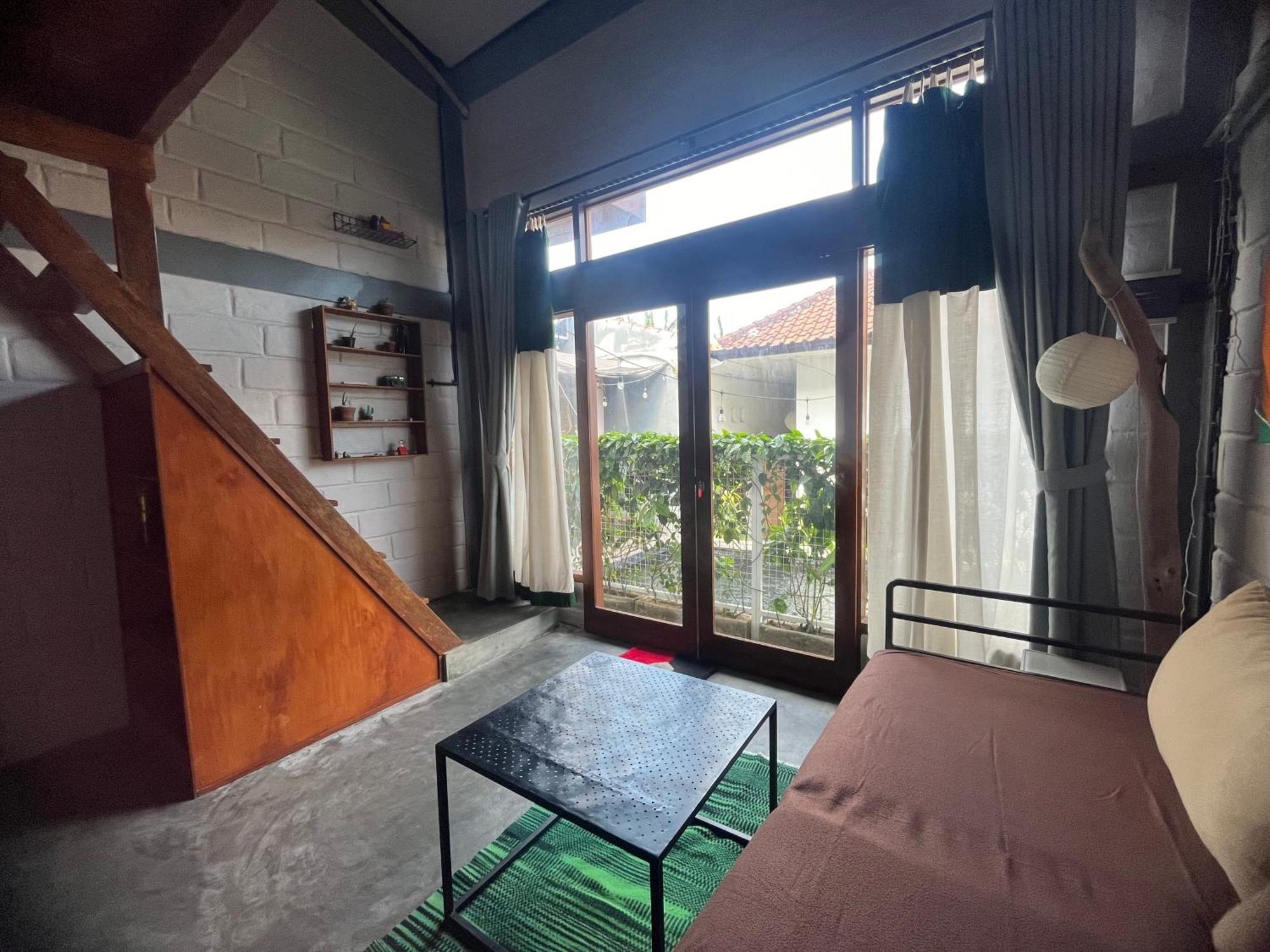 Surf Loft With Private Kitchen And Shared Pool अपार्टमेंट *