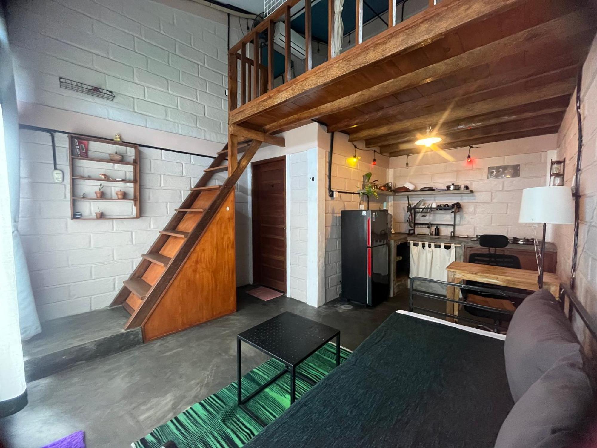 Surf Loft With Private Kitchen And Shared Pool Appartement